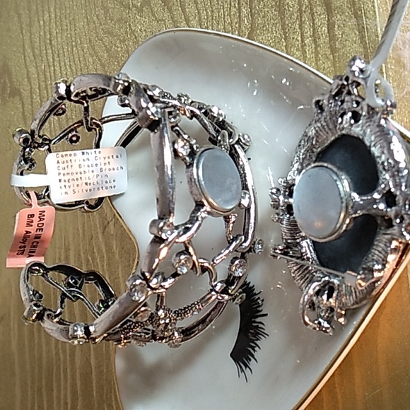 Blue Cameo Austrian Crystal Cuff Bracelet Magnet Pin Necklace Broach Silver - Picture 4 of 9